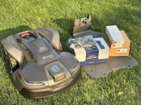 Husqvarna Automower 420iQ Robotic Mower, 1 Acre Mowing Capacity, 420iQ, Gray