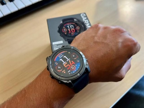 Used Garmin Fenix 8 - 51mm AMOLED Sapphire GPS Smartwatch