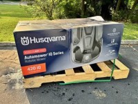 Husqvarna Automower 420iQ Robotic Mower, 1 Acre Mowing Capacity, 420iQ, Gray
